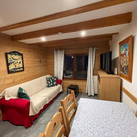 L Alpin Bel Appartement Avec Terrasse Dans Vieille Ferme De Montagne Renovee Les Orres Exterior foto