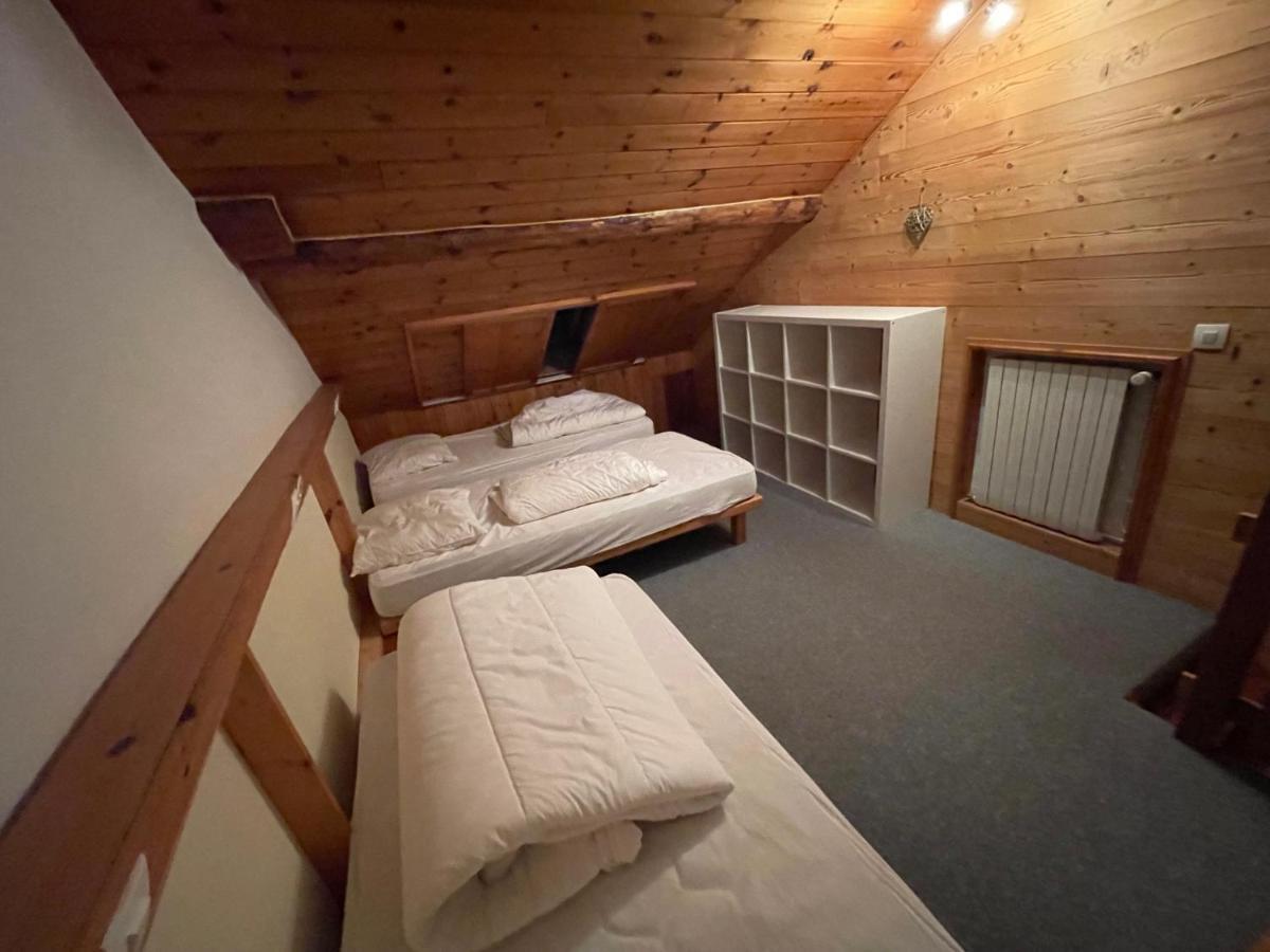L Alpin Bel Appartement Avec Terrasse Dans Vieille Ferme De Montagne Renovee Les Orres Exterior foto